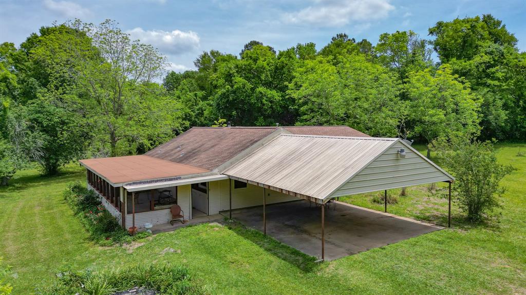 980 Hill Farm Rd, Coldspring, TX 77331