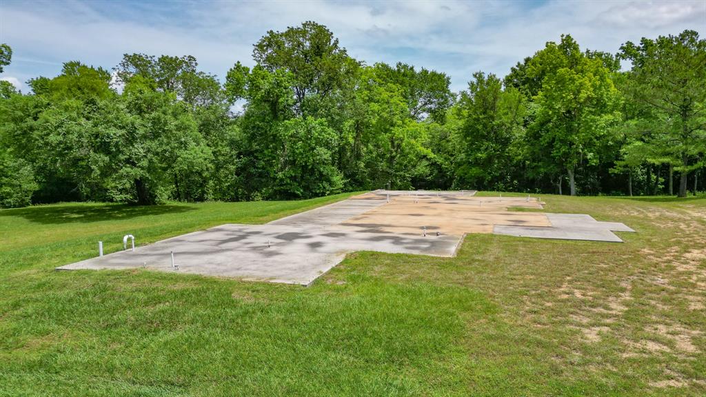 980 Hill Farm Rd, Coldspring, TX 77331