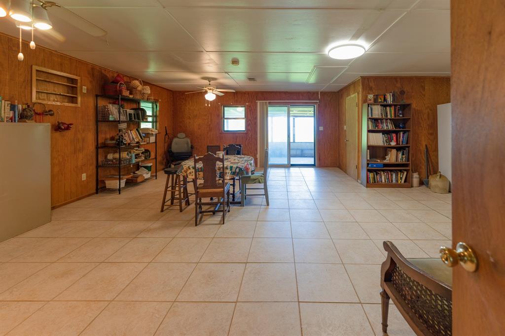 980 Hill Farm Rd, Coldspring, TX 77331