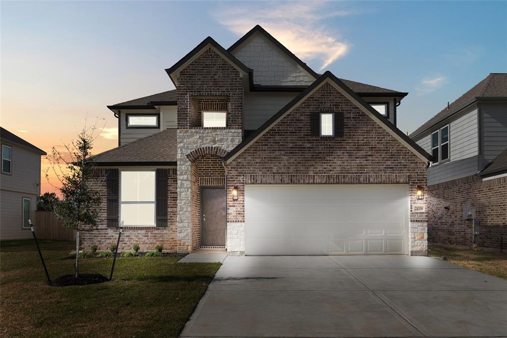 Welcome home to 21019 Pond Cypresswood Court located in Cypresswood Point and zoned to Aldine ISD. Note: Sample product photo. Actual exterior and interior selections may vary by homesite.