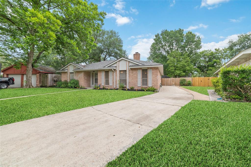 11326  Voltaire Drive Houston Texas 77065, 10