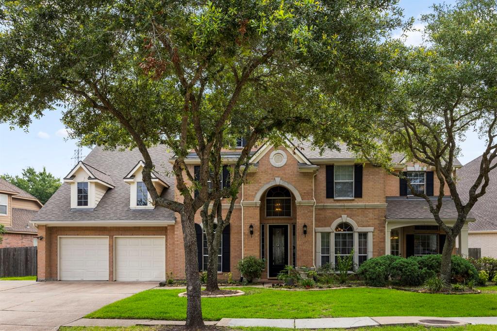 2715 Sable Court, Pearland, TX 77584