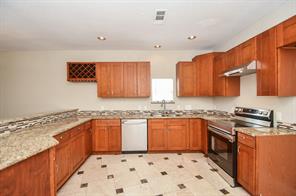 5414 Victoria, Rosharon, TX, 77583