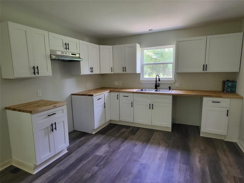 102 Pecan Street, Daisetta, TX 77533