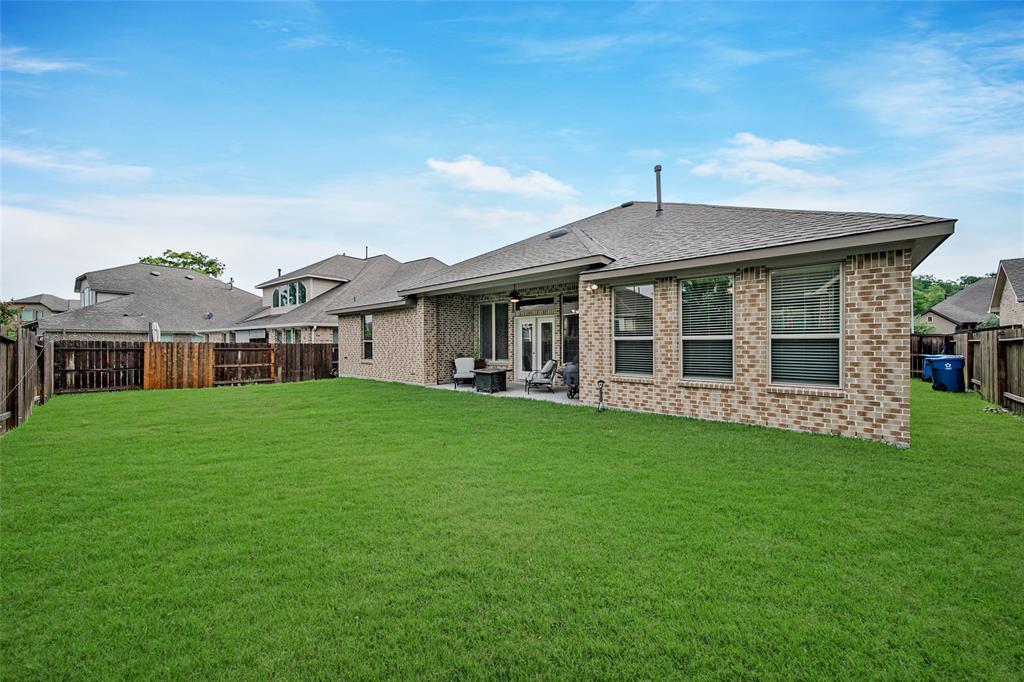 6011 Vineyard Creek Lane