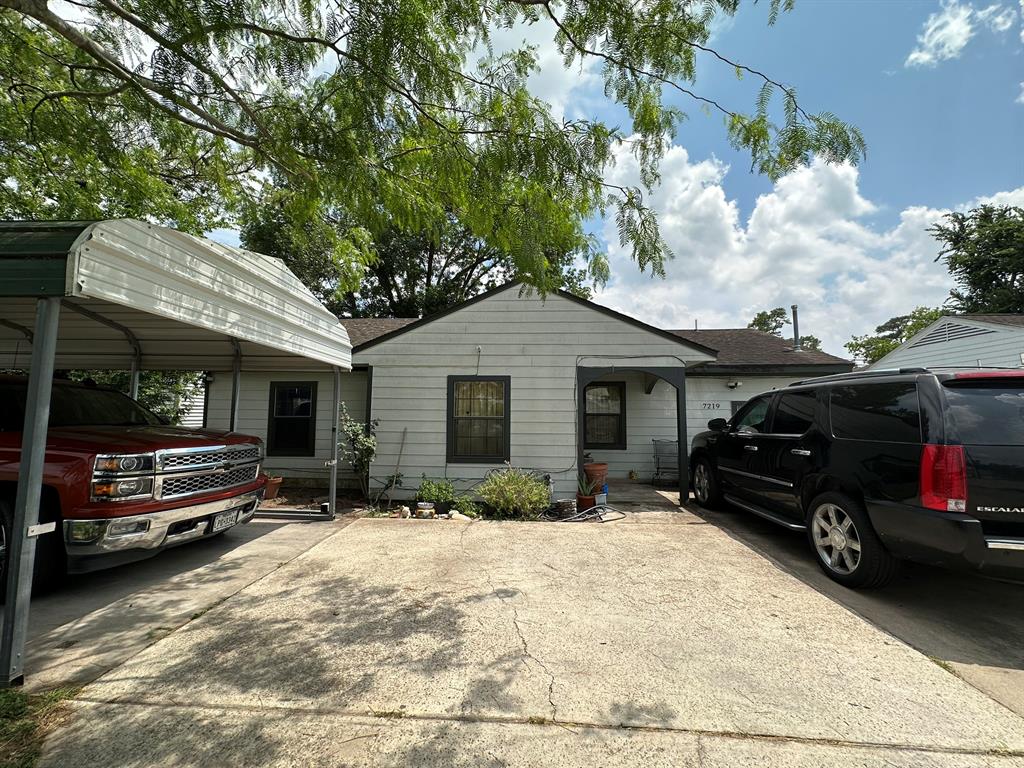 7219  Long Point Road Houston Texas 77055, 24