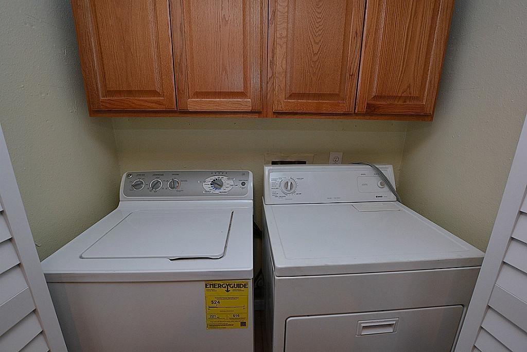 Photo #11: 32560409 Listing 