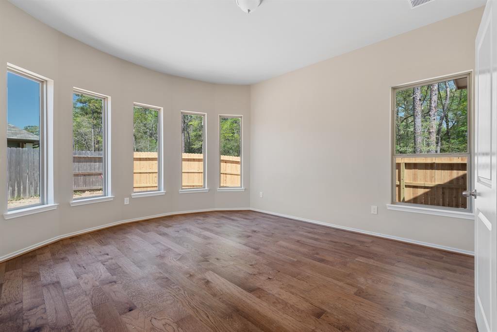 Master bedroom with lovely bay windows for sitting area.