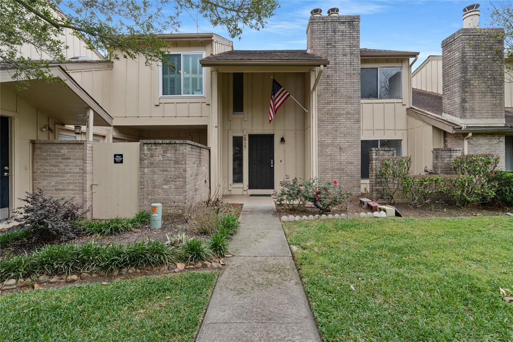 2927 Meadowgrass Ln 10/104