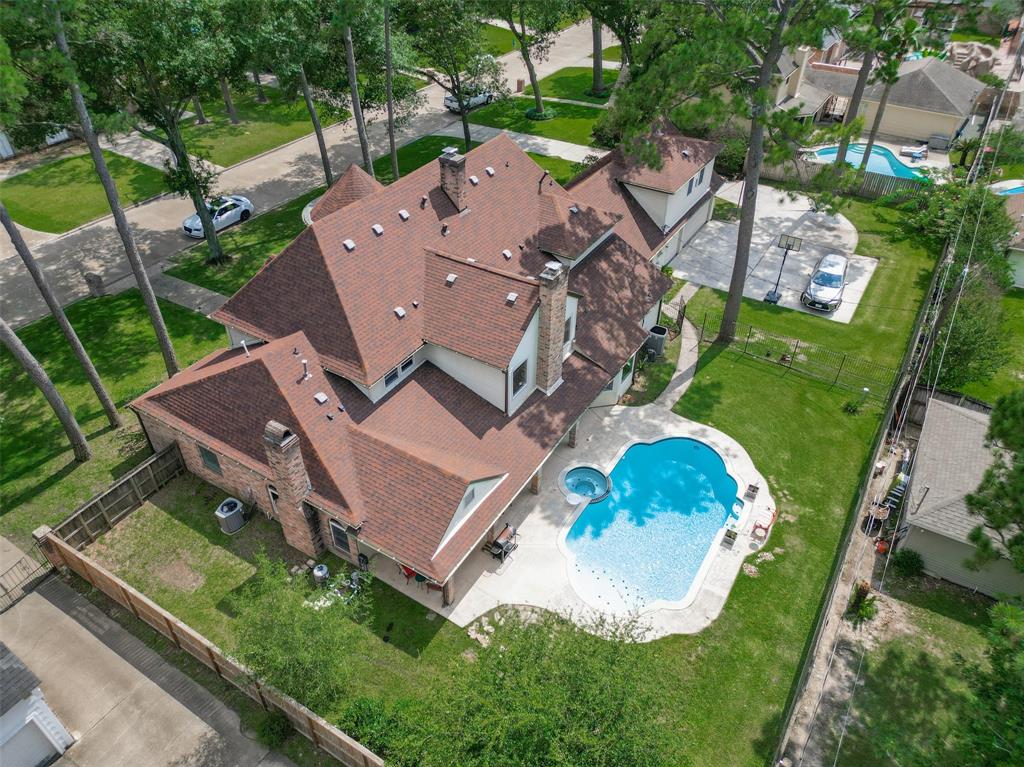 5522 Theall Road, Houston, TX 77066 - HAR.com