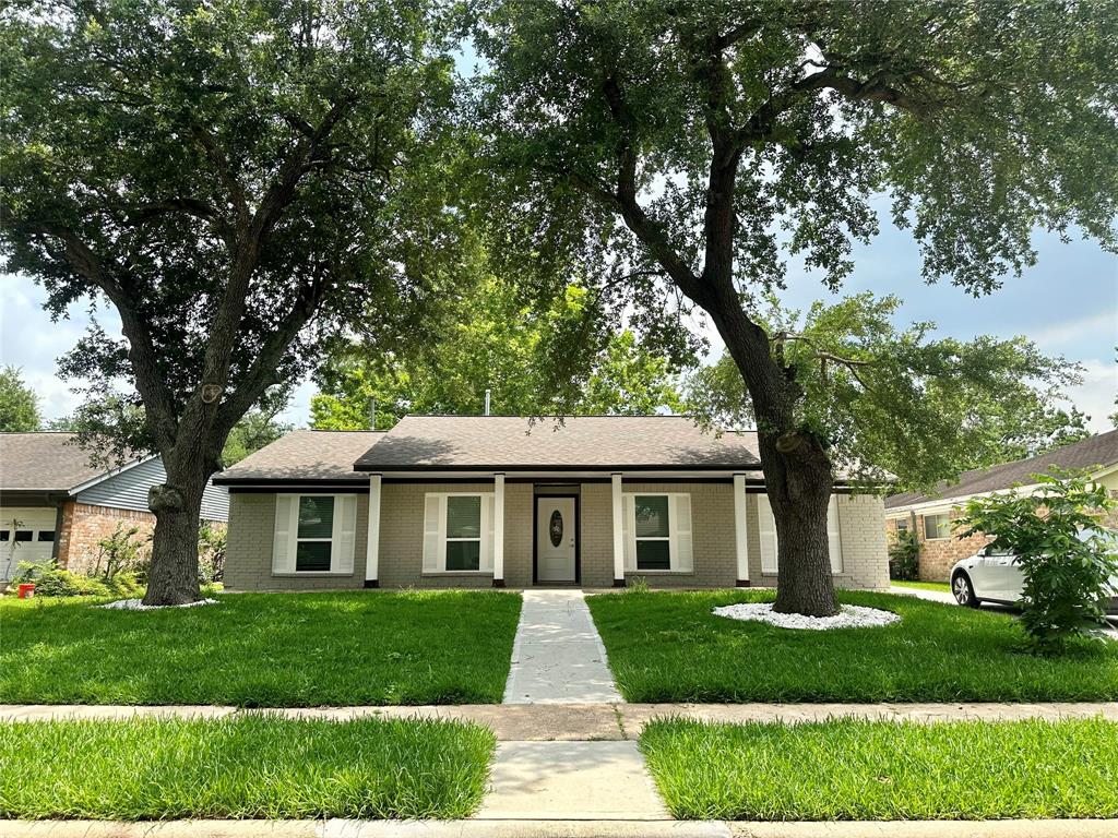 10322  Sagedowne Lane Houston Texas 77089, 3