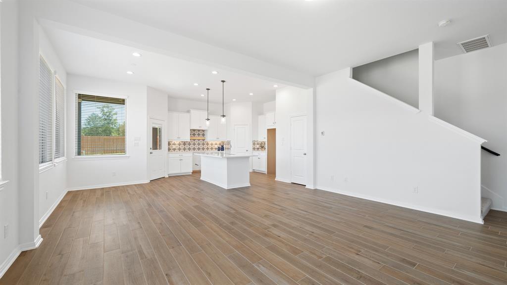 627  Silver Pear Court Montgomery Texas 77316, Montgomery