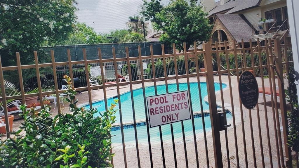 2425 Holly Hall Street, Houston 2425 Holly Hall Street Houston Texas 77054, 17