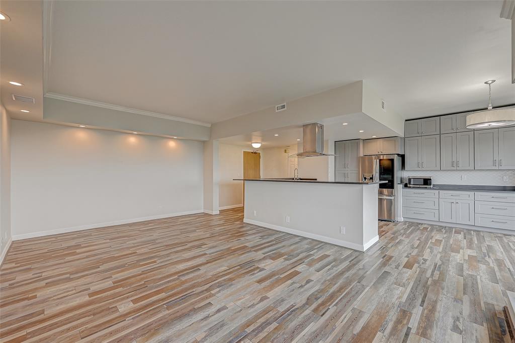 2001  Holcombe Boulevard Houston Texas 77030, 17