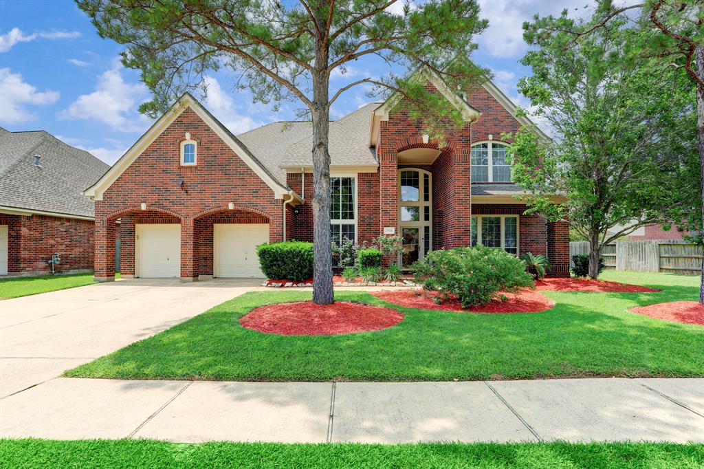 2906 Shoreside Drive, Pearland, TX 77584