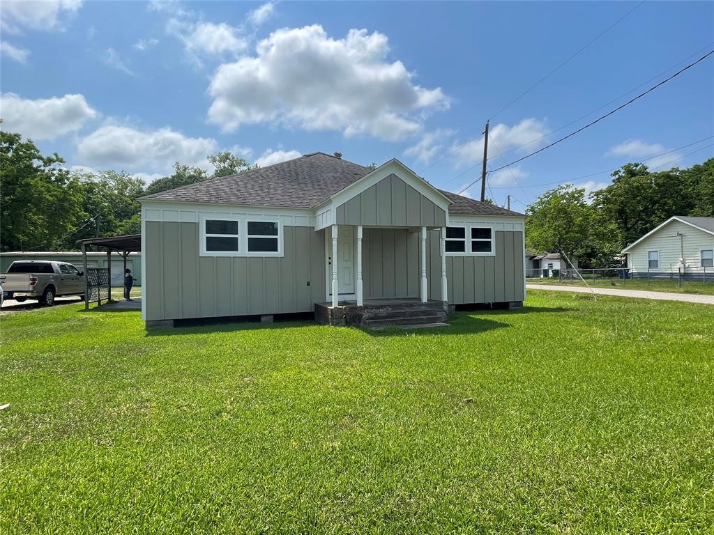 817 N Valderas Street, Angleton 817 N Valderas Street Angleton Texas 77515, 5