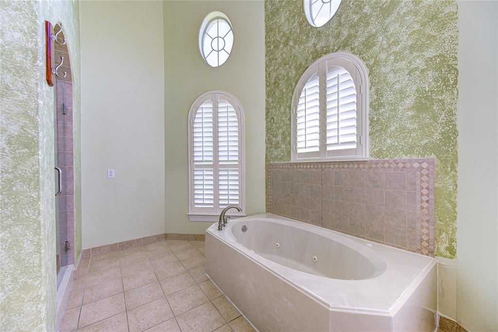 Relax in your jetted tub after a long day and let the stress melt away!