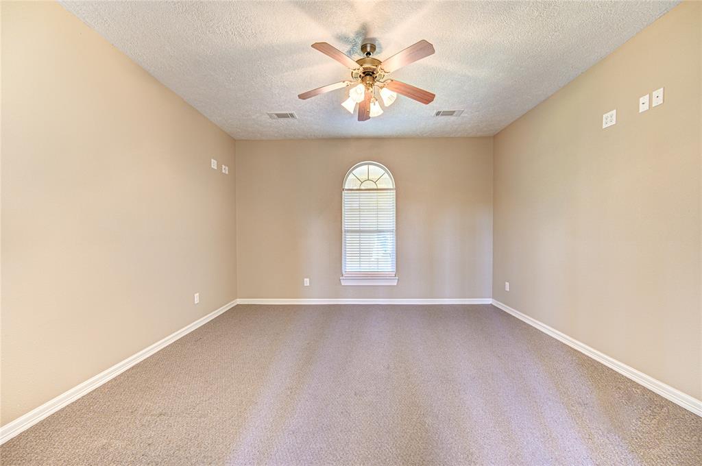 Additional flex space located on first floor can possibly be your home gym, craft room, maybe an extra bedroom. Choice is yours!