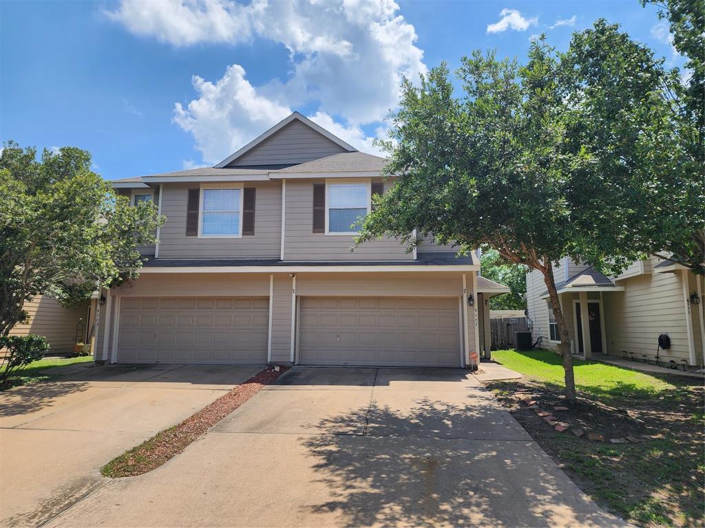 6107 Shelbourne Park Ln