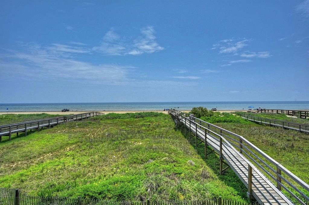 4412 Bluewater Hwy, Freeport, TX 77541