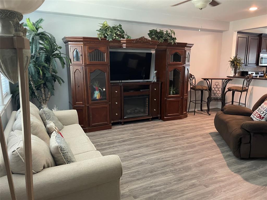 1707  Kemah Village Drive Kemah Texas 77565, 33