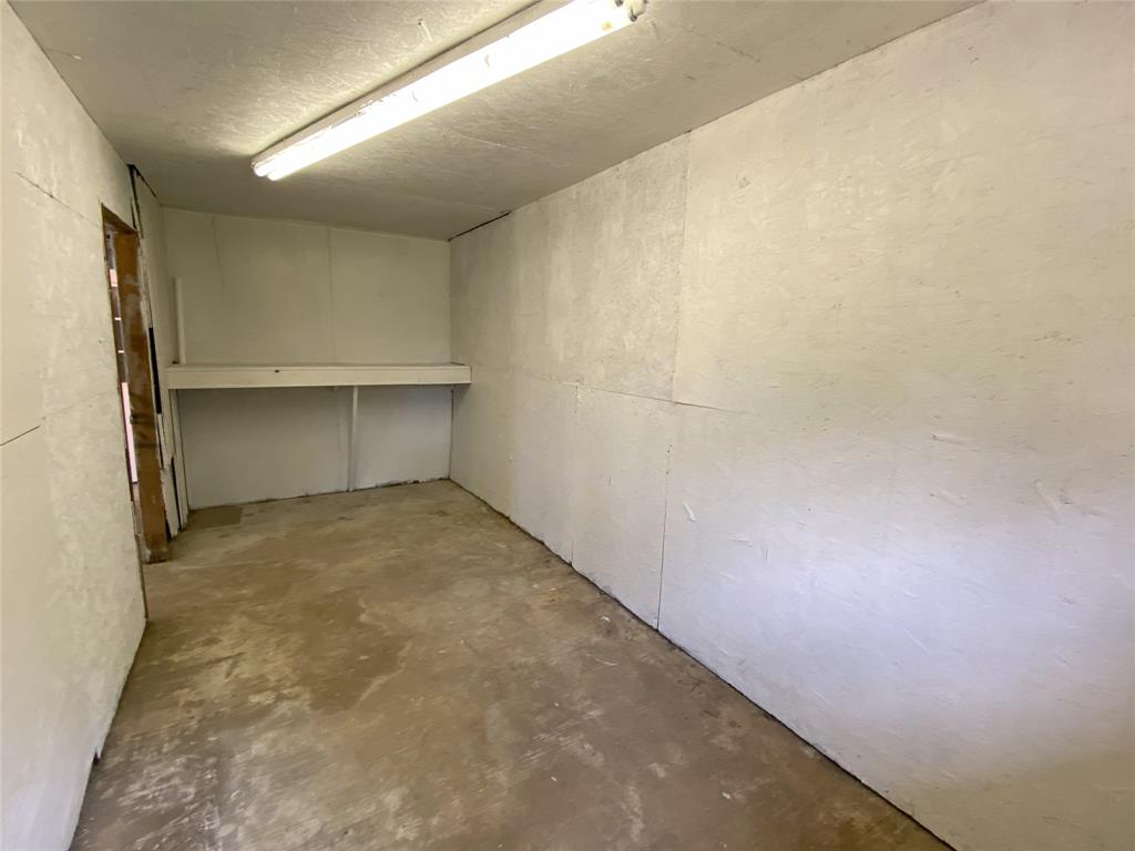 Workshop Area in the Garage