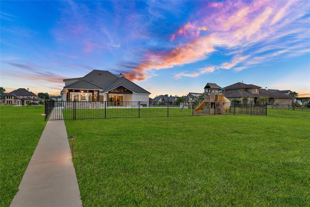 11618 Renaissance Drive, Montgomery, TX 77356