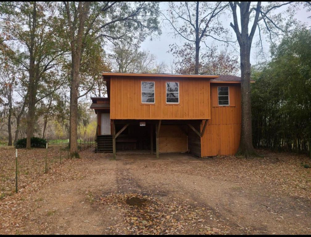 428 County Road, Cleveland 428 County Road Cleveland Texas 77327, 52