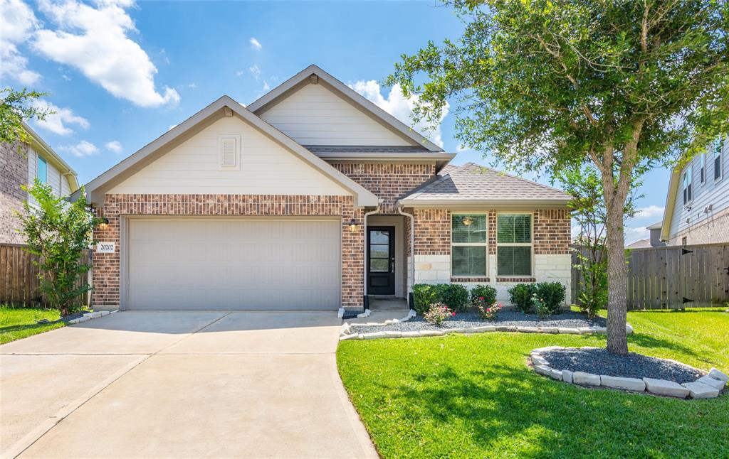 20202 Heather Haven Dr