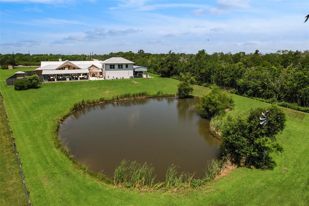 14838 Tri City Beach Rd, Beach City, TX 77523