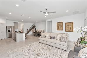 1615 Solana, Fresno, TX, 77583