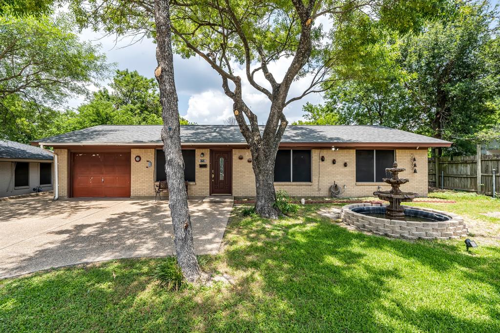 1712 E Wm J Bryan Pkwy