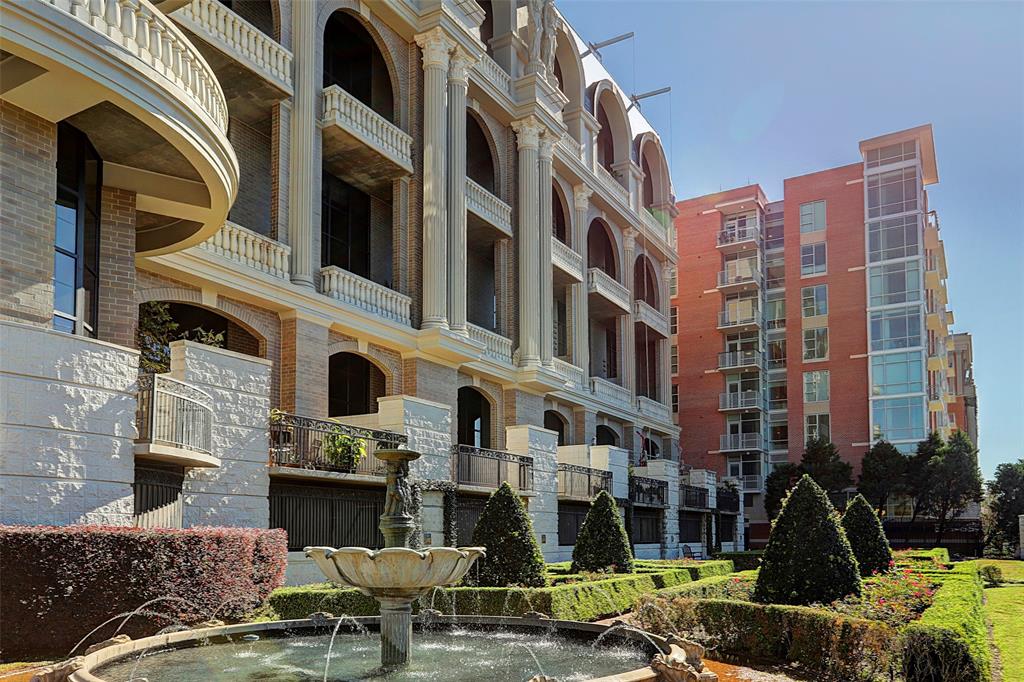 Photo #4: 37830215 Listing 