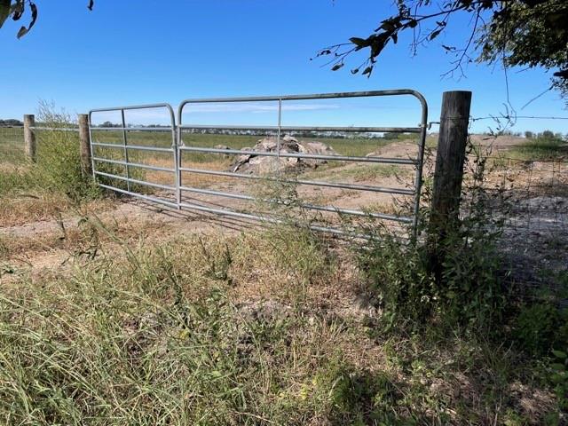 000  County Road 316  Louise Texas 77455, 55