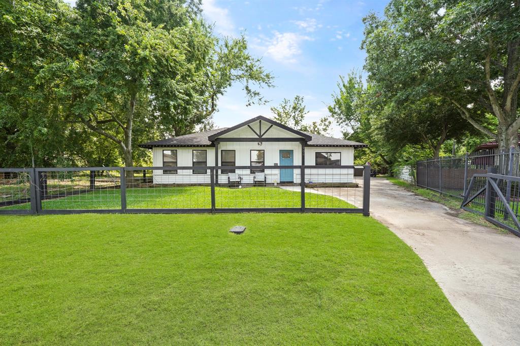 706 Jerry Street, Houston 706 Jerry Street Houston Texas 77022, 9