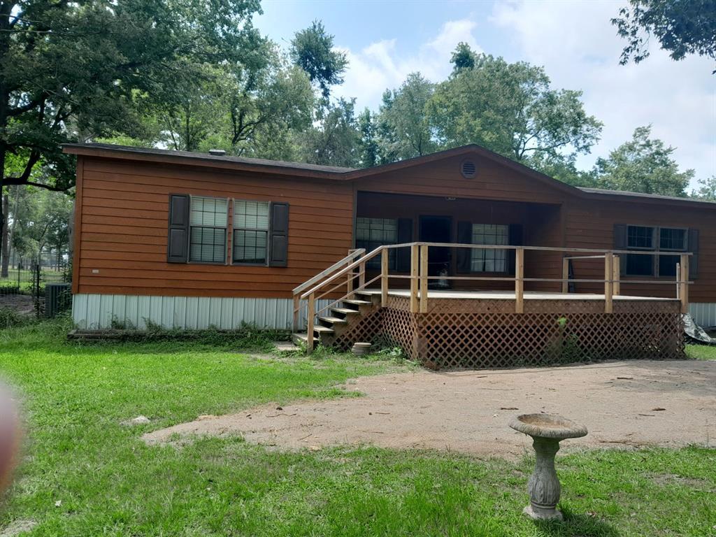 1284  County Road 291  Garrison Texas 75946, 77