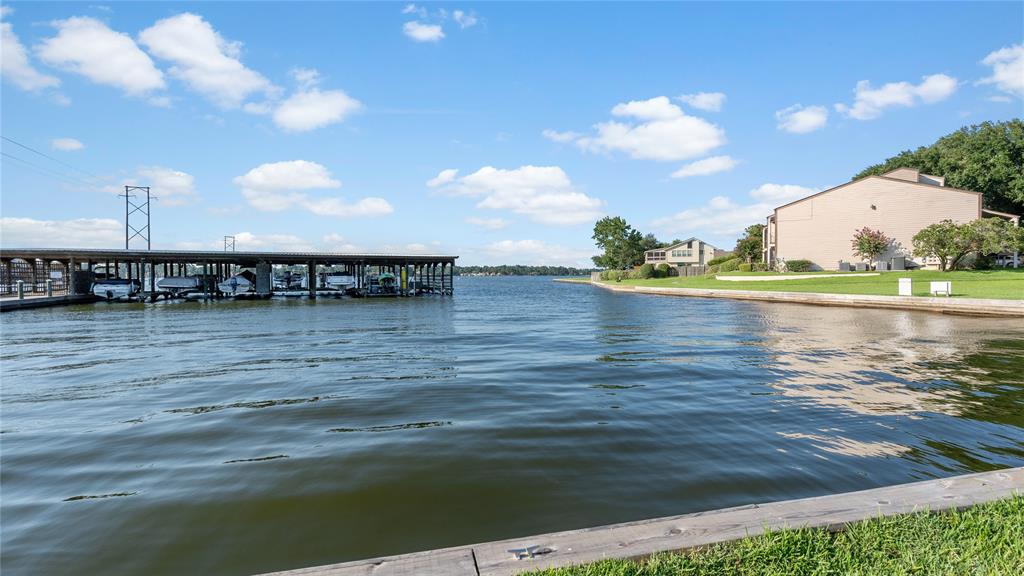102A Lakeview Terrace 102, Montgomery, TX 77356
