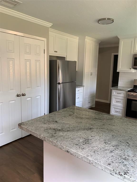 3310  Lake Stream Drive Houston Texas 77339, Houston