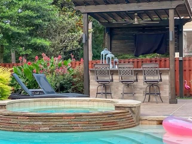 10  Clovergate Circle The Woodlands Texas 77382, 15