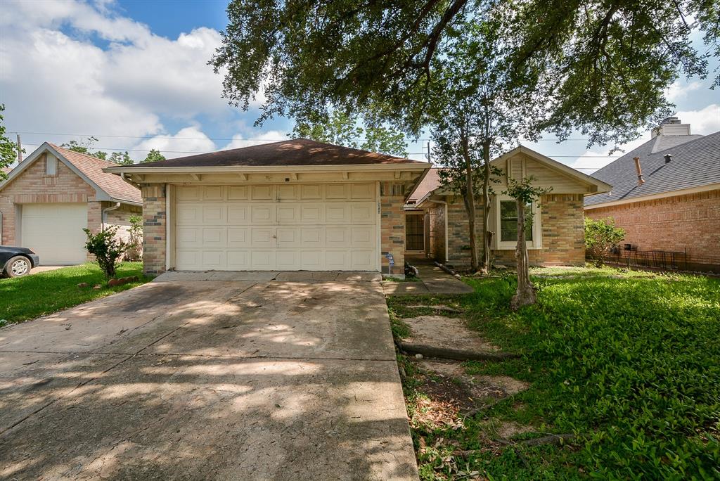 15638 Schumann Lane, Houston 15638 Schumann Lane Houston Texas 77083, 37