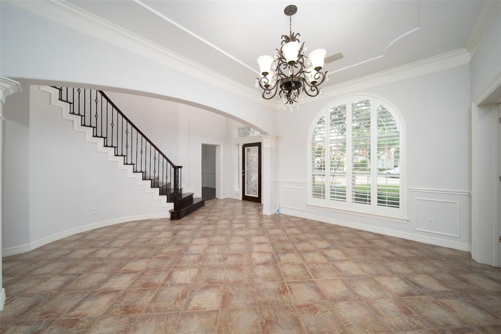 9 Swan Isle Blvd, Missouri City, TX 77459