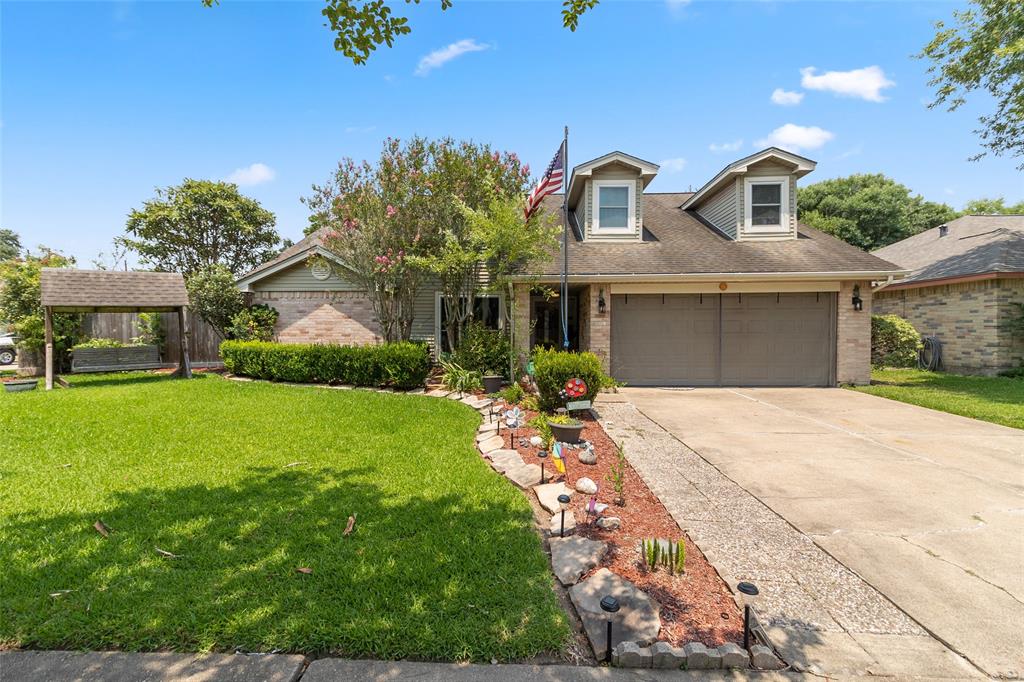 15703  Castorglen Drive Houston Texas 77598, 7