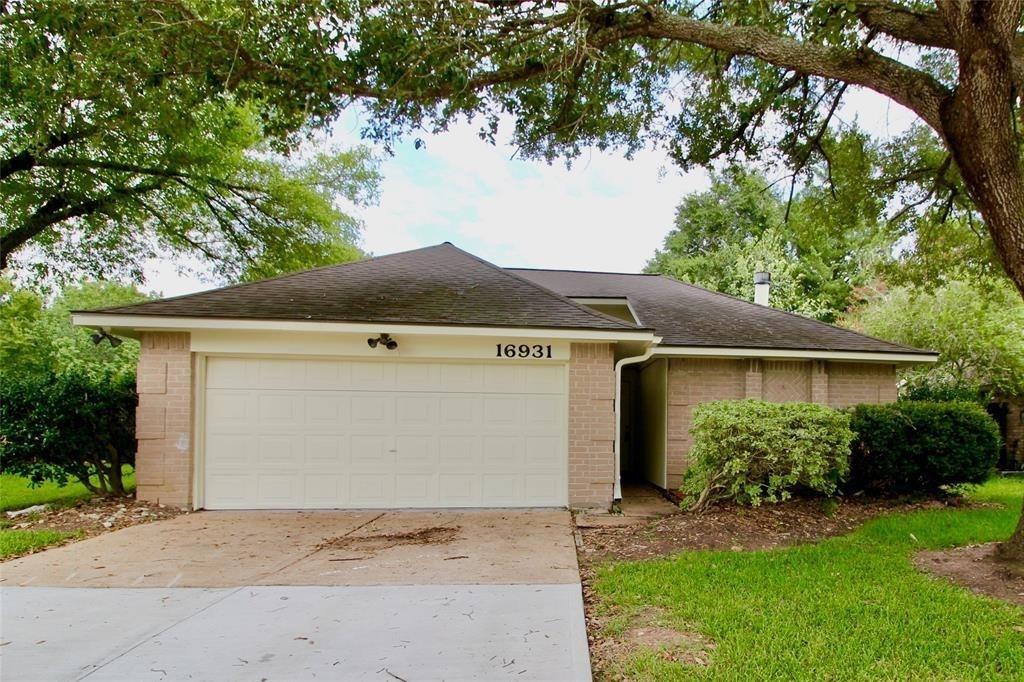 16931  Enchanted Circle Sugar Land Texas 77498, 37