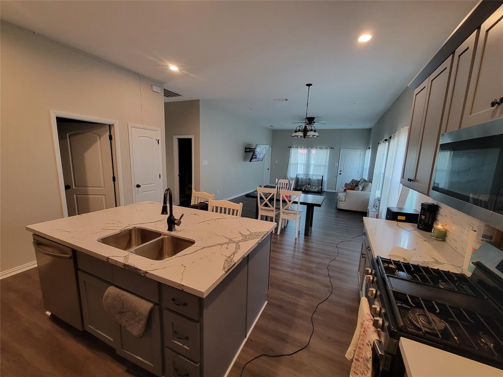 9519  Caddo Road Houston Texas 77078, Houston