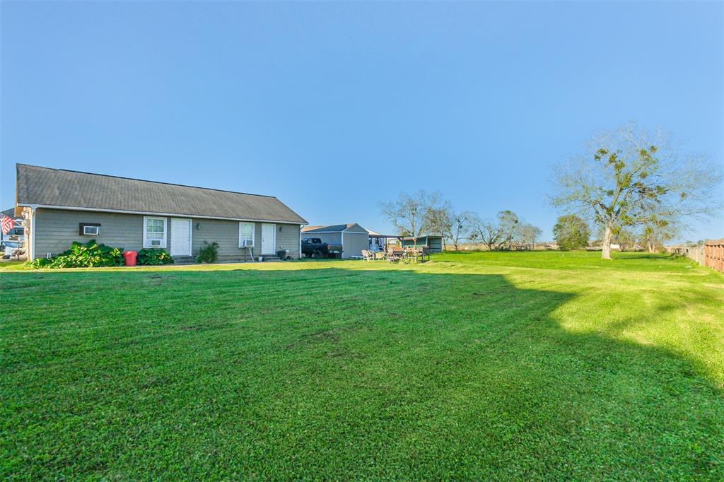 9201 Jeske Rd, Needville, TX 77461
