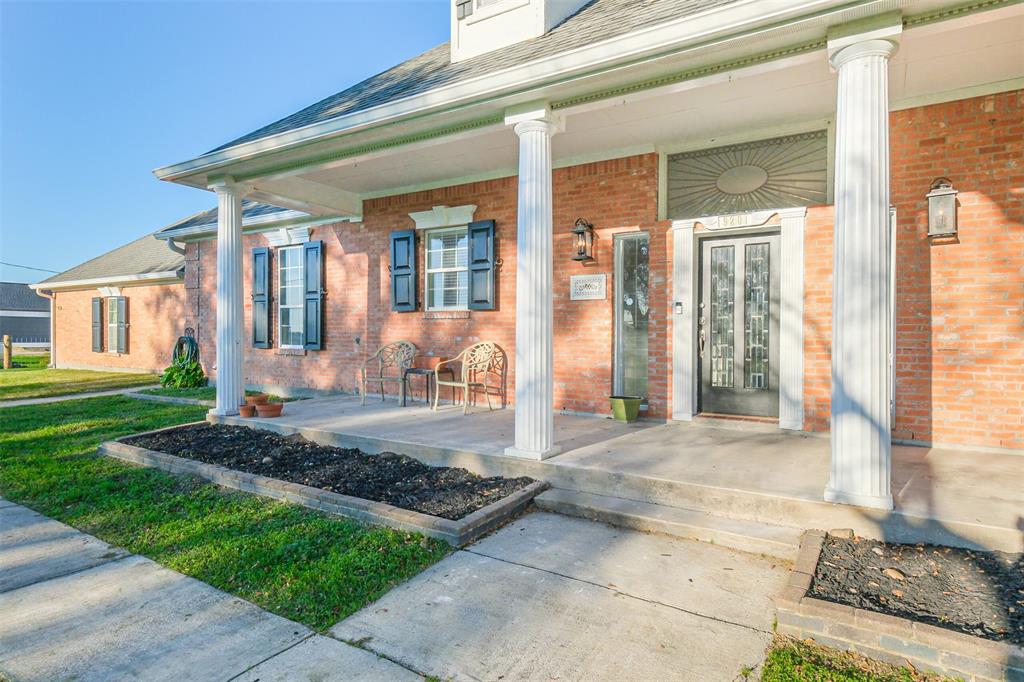 9201 Jeske Rd, Needville, TX 77461