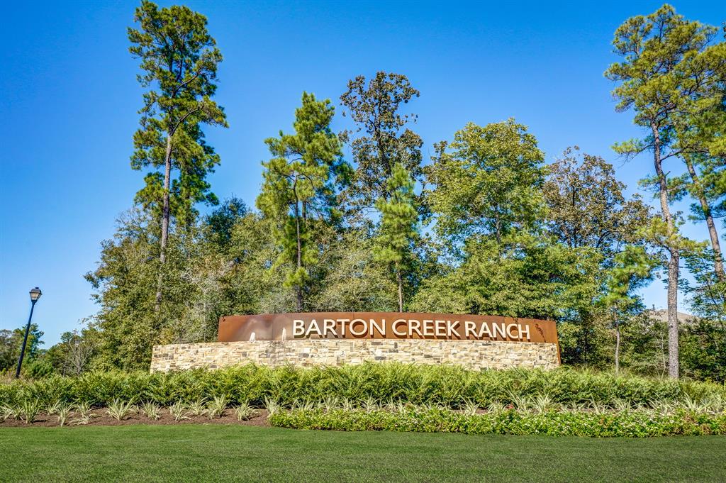Nestled in Conroe, TX, just 40 miles north of Houston, Barton Creek Ranch is an outdoor-lover’s dream.