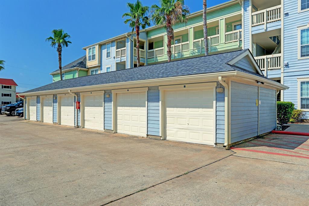 Private garages periodically come up for sale from private owners. A garage is not included with the sale of Unit 1122.