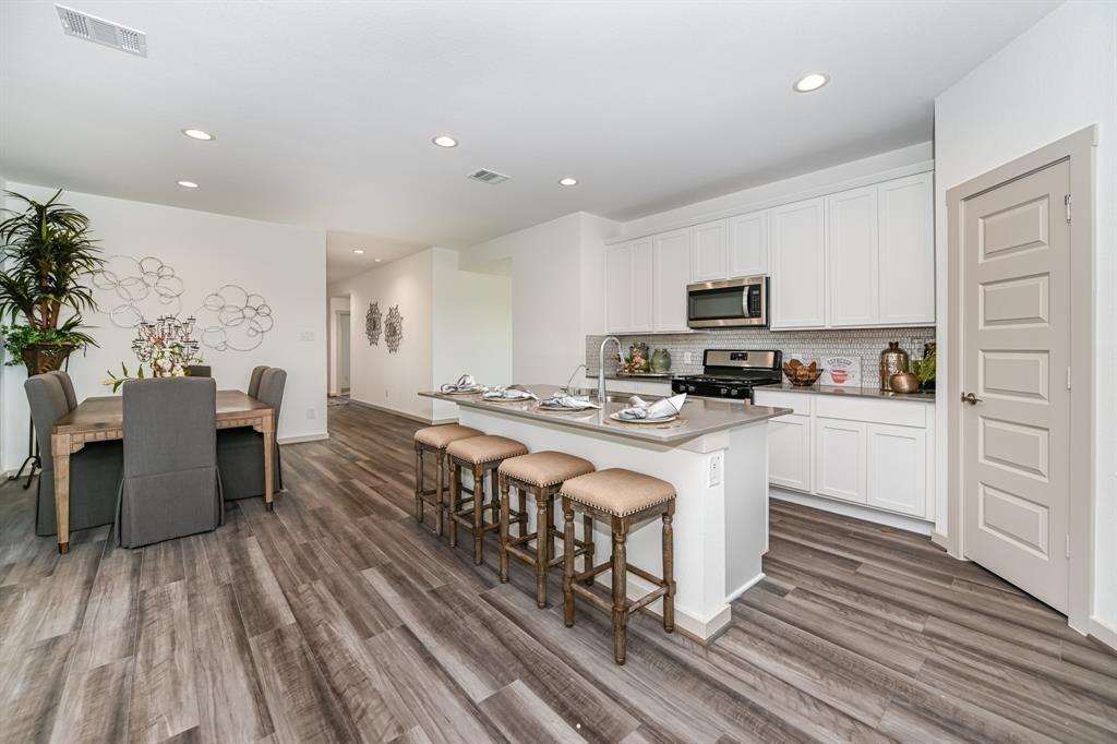 4247  Big Fork Court Katy Texas 77494, 30