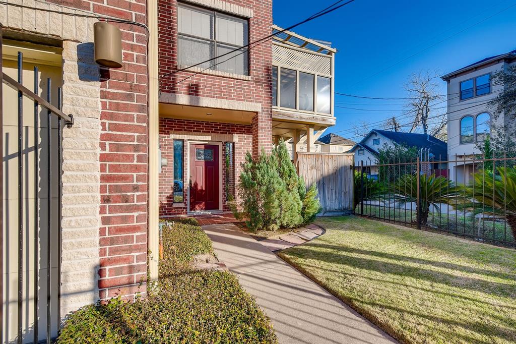 1602  Reinerman Street Houston Texas 77007, Houston